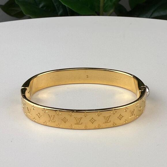 💎✨Authentic Louis Vuitton Nanogram Cuff Gold Bracelet Size 6" - Picture 5 of 6